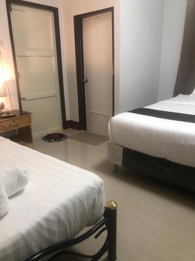 Y&N House Hotel Prachuap Khiri Khan Exterior photo